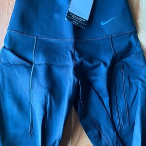 Nike Black High-Rise shorts NWT